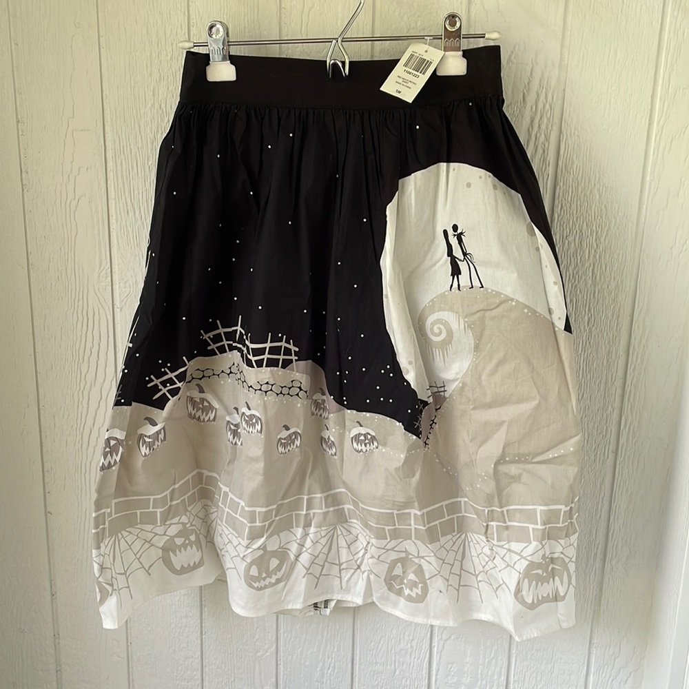 NWT Disney Nightmare Before Christmas Retro Moon Skirt sz S